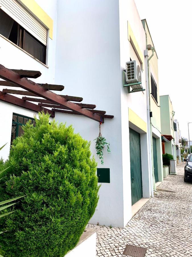 Caparica Coast Townhouse Apartments Charneca  Zewnętrze zdjęcie
